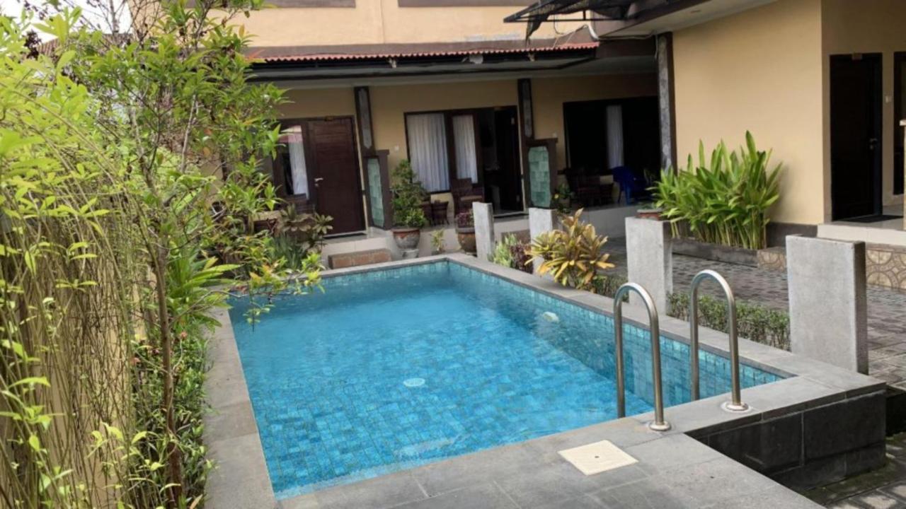 Taxa Uma Guest House Kuta Lombok Dış mekan fotoğraf